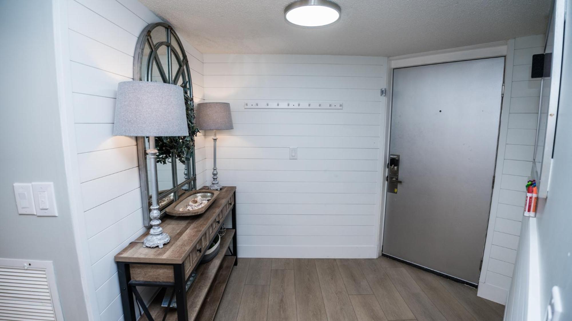 New Rental - 3Br 3Ba Corner Beachfront - 2024 Remodel - 3 Pools, Tiki Hut, Gym, Tennis Panama City Beach Eksteriør bilde
