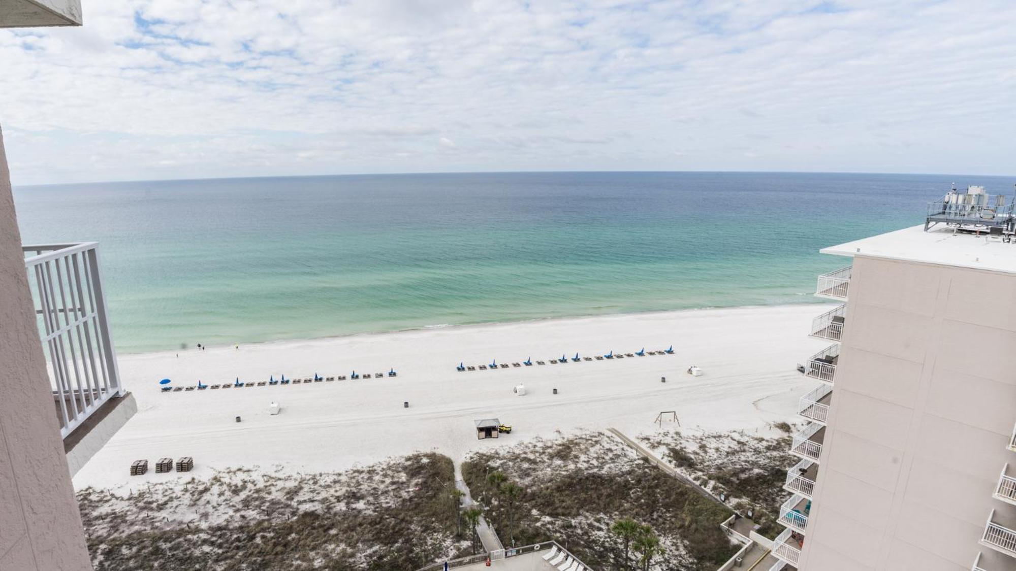 New Rental - 3Br 3Ba Corner Beachfront - 2024 Remodel - 3 Pools, Tiki Hut, Gym, Tennis Panama City Beach Eksteriør bilde