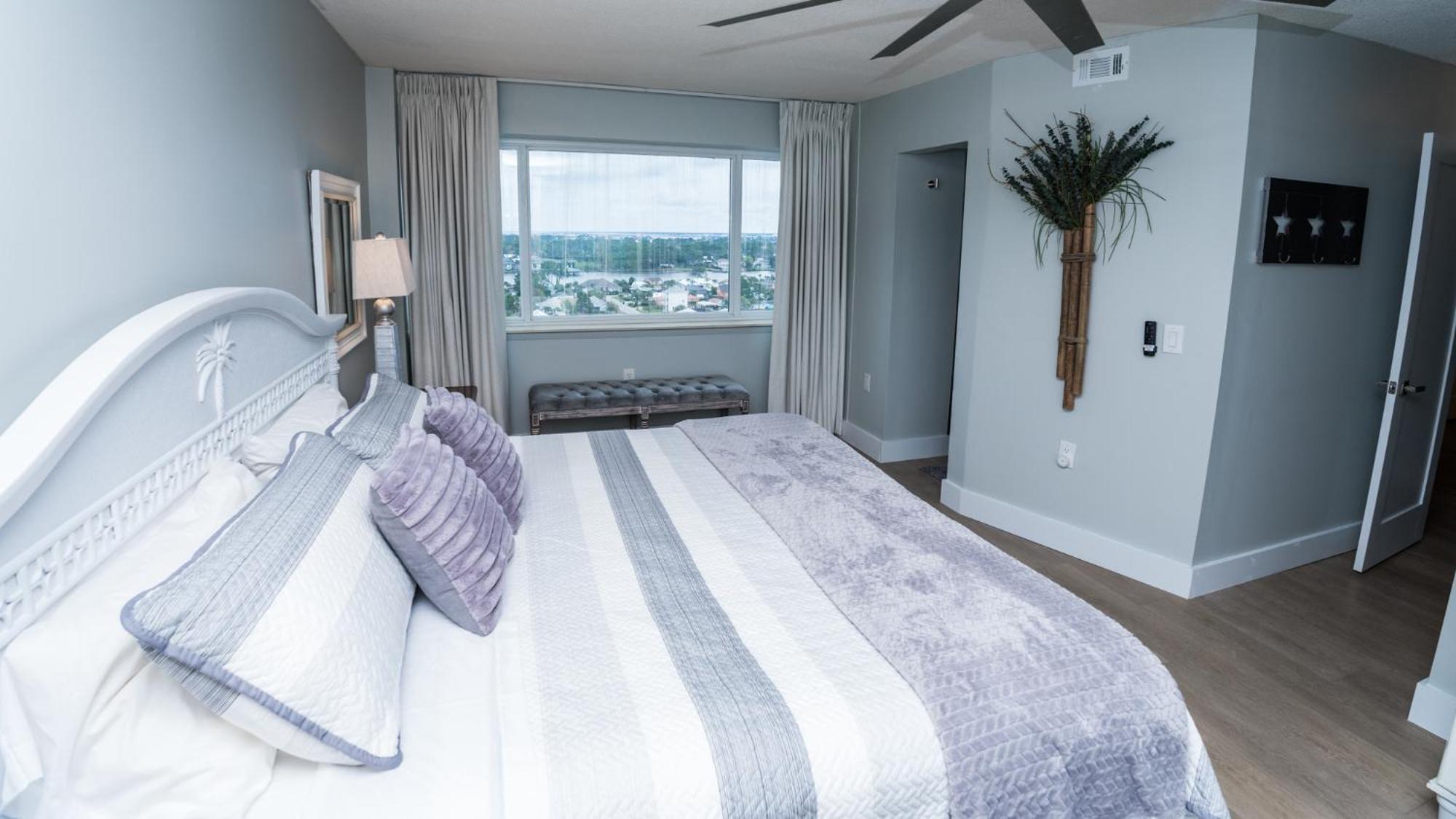 New Rental - 3Br 3Ba Corner Beachfront - 2024 Remodel - 3 Pools, Tiki Hut, Gym, Tennis Panama City Beach Eksteriør bilde